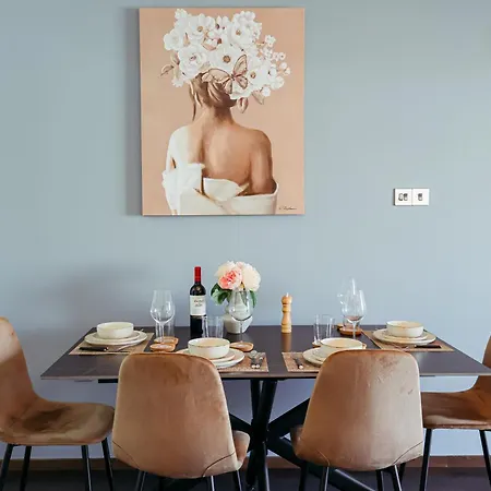 Stylish 2 Bedroom - Tourist Area Collection * Limisso